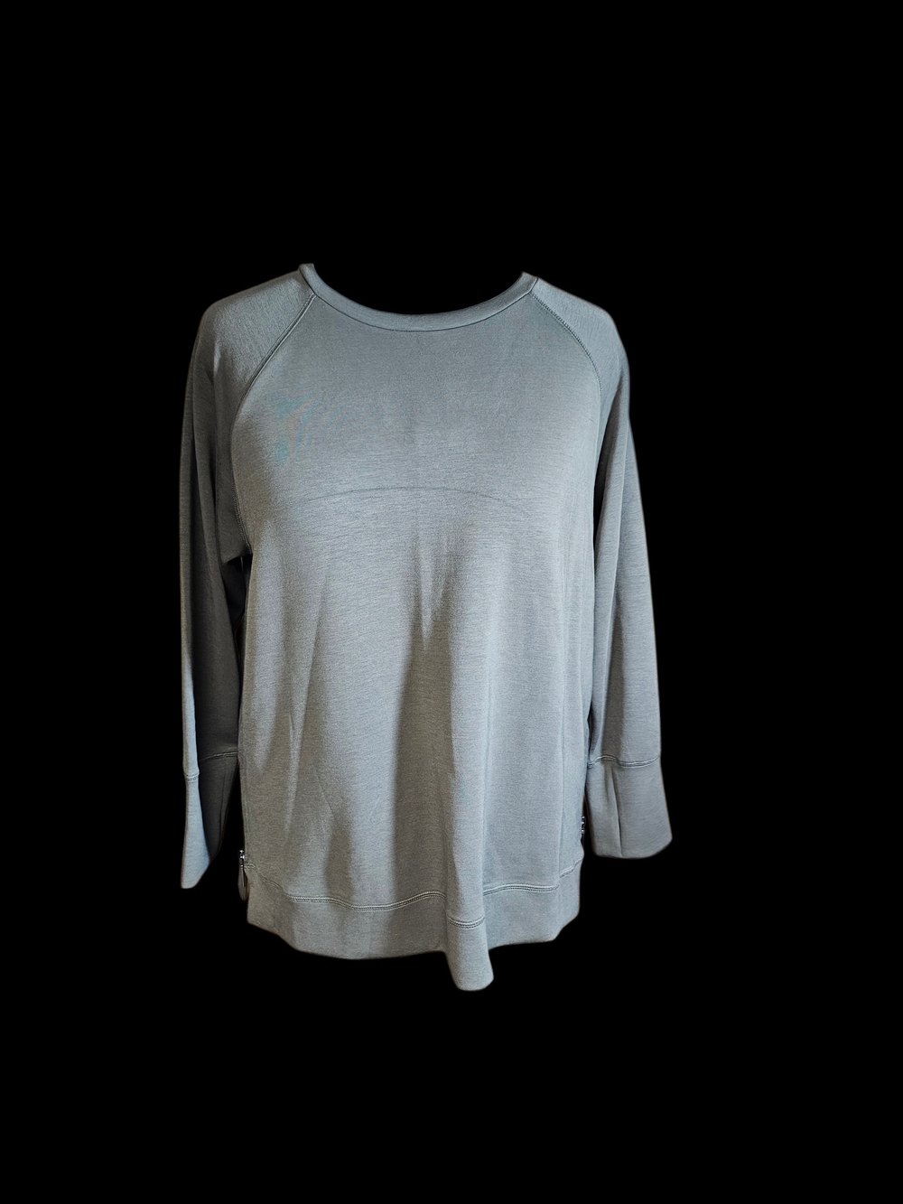 Cable & Gauge Women's Crewneck Sweatshirt in Sage Green